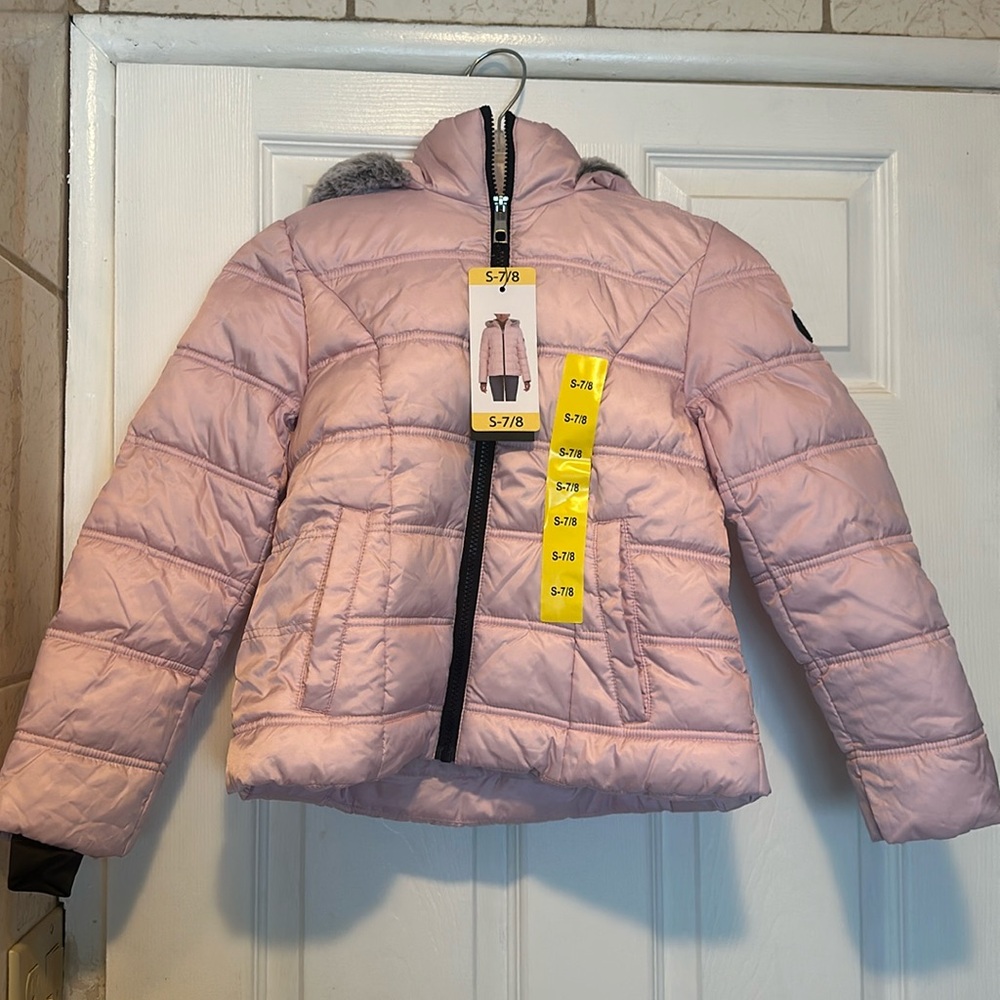 Girl’s Puffer jacket